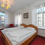 Alexa Old Town 3*