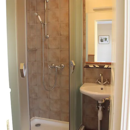 Alexa Old Town Hotel