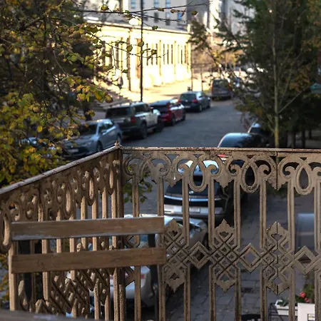 Alexa Old Town 3* וילנה