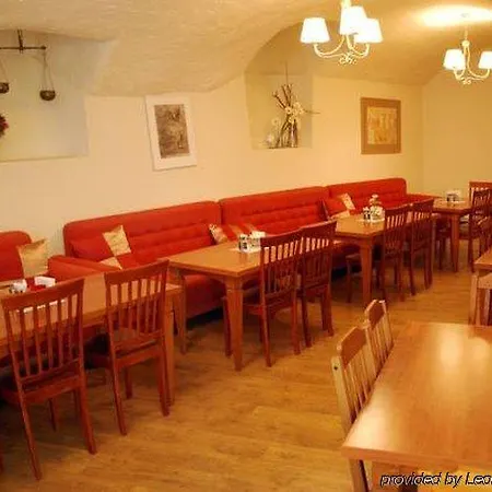 Hotel Alexa Old Town 3*