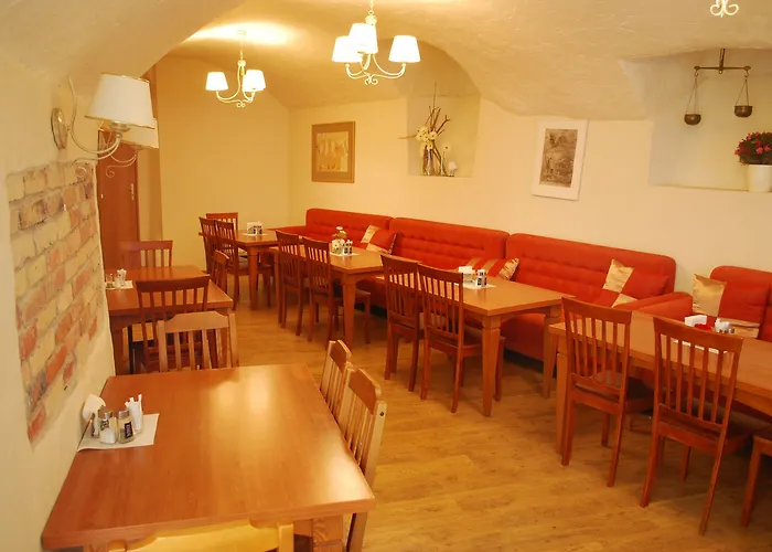 Hotell Alexa Old Town 3*