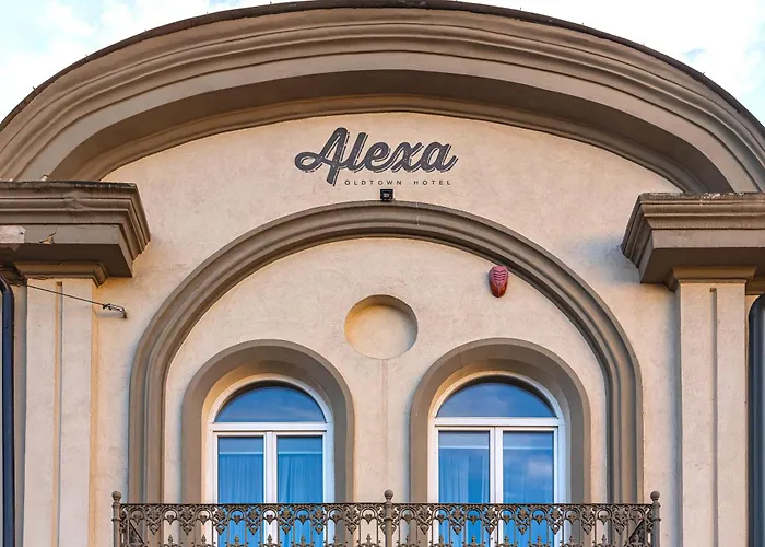 Alexa Old Town מלון