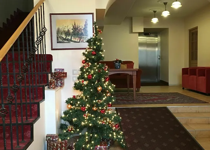 Alexa Old Town Hotel 3*