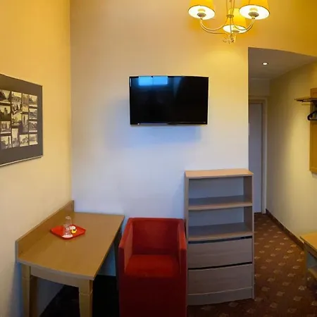 Alexa Old Town Hotel