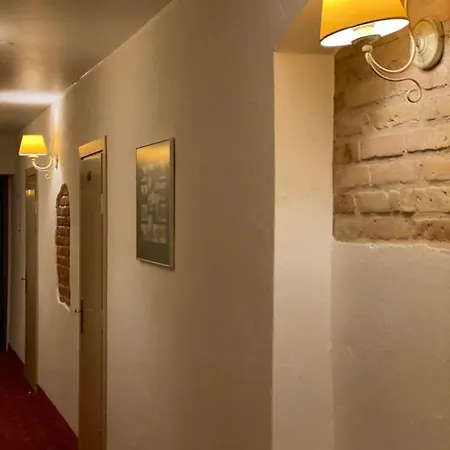 Hotel Alexa Old Town 3*