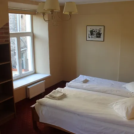 Alexa Old Town מלון 3*