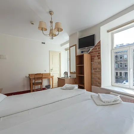 Alexa Old Town מלון