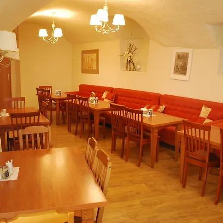 Alexa Old Town VNO