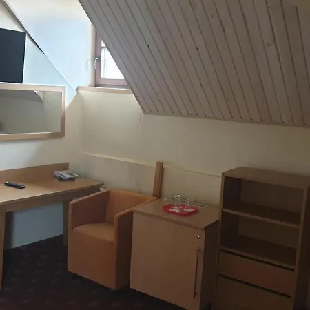 Hotel Alexa Old Town VNO