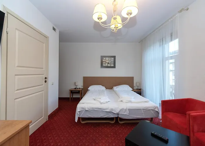 Alexa Old Town Hotell 3*